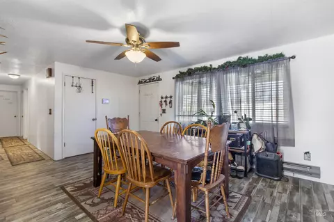 Dining - 636 Main St N, Hansen, ID 83334 photo 4 of 4