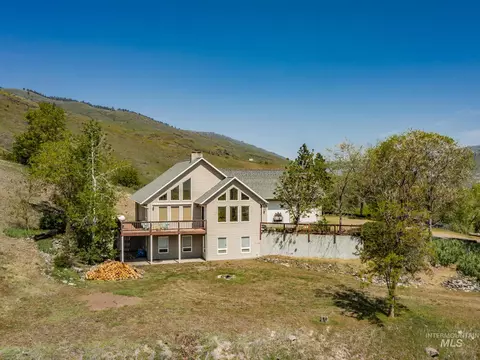 160 Buckhorn Rd, White Bird, ID 83554