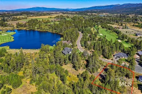 435 Wilhelm Creek Ct, Mccall, ID 83638