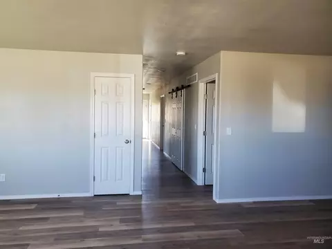 Entry Way - 569 W 7th Ave, Jerome, ID 83338 photo 1 of 2
