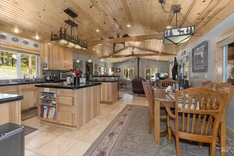 Dining - 1 Miller Ln, Cascade, ID 83611 photo 4 of 4