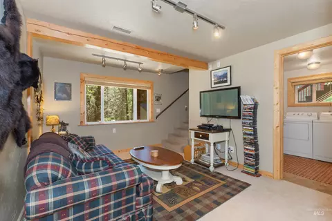Other - 1 Miller Ln, Cascade, ID 83611 photo 2 of 5