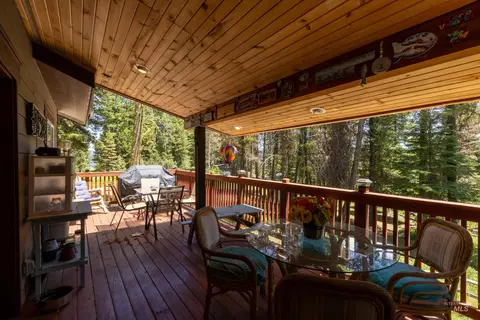 Exterior - 1 Miller Ln, Cascade, ID 83611 photo 3 of 7