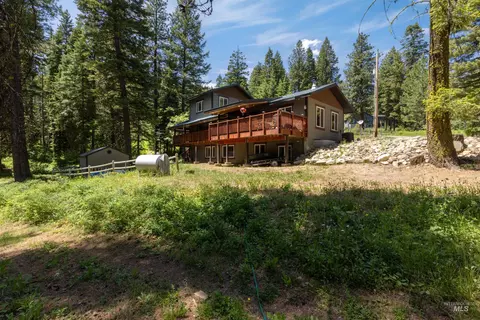 1 Miller Ln, Cascade, ID 83611