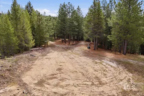 7 Carol Ct, Cascade, ID 83611 photo 11