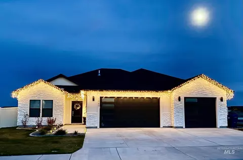 1980 Columbia Dr, Twin Falls, ID 83301