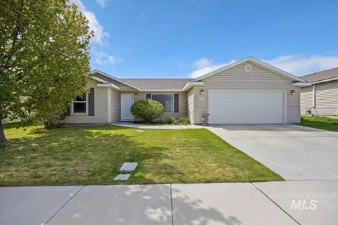 421 Silver Pheasant Ave, Twin Falls, ID 83301