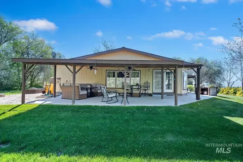 Exterior - 19152 Marsing Rd, Caldwell, ID 83607 photo 12 of 15