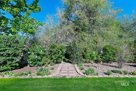 Exterior - 19152 Marsing Rd, Caldwell, ID 83607 photo 13 of 15