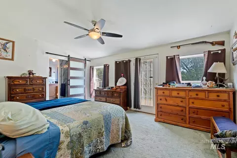 Bedroom - 19152 Marsing Rd, Caldwell, ID 83607 photo 2 of 3