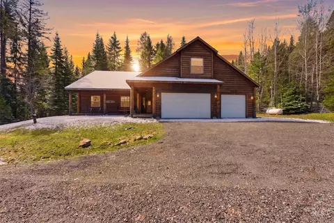 2538 W Mountain Rd, Donnelly, ID 83615