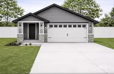 1915 Oregon Ave, Caldwell, ID 83605