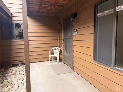 Exterior - 1630 Davis Ave # 17, Mccall, ID 83638 photo 5 of 9