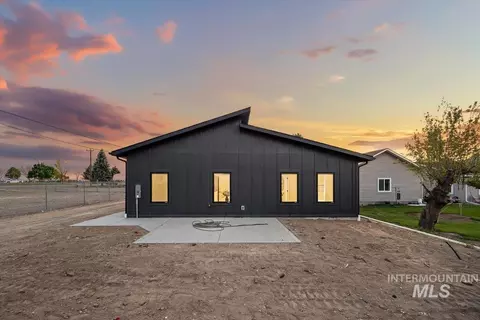 Exterior - 107 3rd St, Declo, ID 83323 photo 2 of 2