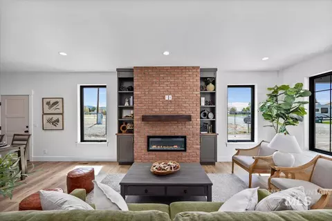Living - 107 3rd St, Declo, ID 83323 photo 1 of 3