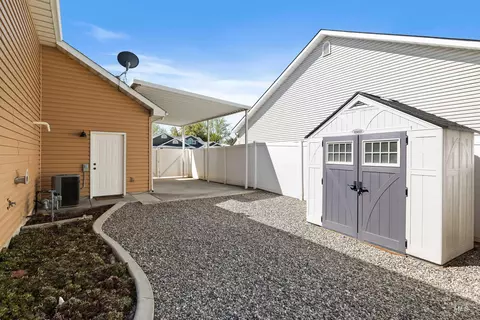 Exterior - 2595 Longbow Dr, Twin Falls, ID 83301 photo 5 of 9