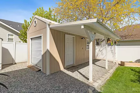 Exterior - 2595 Longbow Dr, Twin Falls, ID 83301 photo 4 of 9