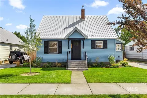 914 W 3rd, Weiser, ID 83672
