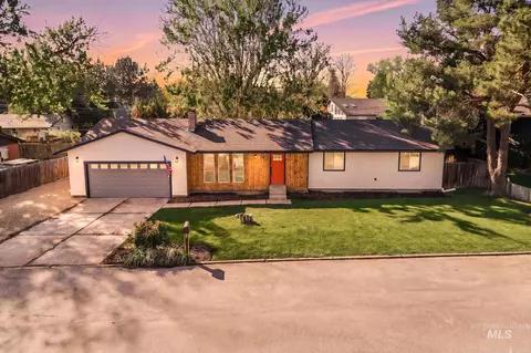 3917 N Erick Ln, Boise, ID 83704
