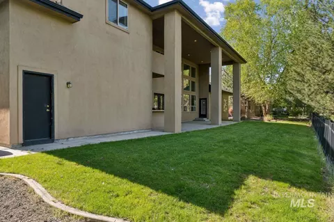 Exterior - 1674 S Water Leaf Ave, Eagle, ID 83616 photo 1 of 3