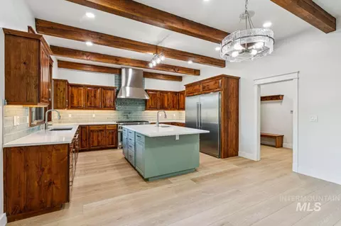 Kitchen - 1674 S Water Leaf Ave, Eagle, ID 83616 photo 3 of 5