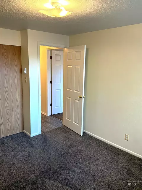 Bedroom - 2099 Falls Ave E, Twin Falls, ID 83301 photo 4 of 6