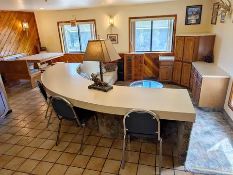 Dining - 11100 Bens Rd, Cascade, ID 83611 photo 1 of 2