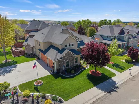 7189 W Coho Dr, Boise, ID 83709