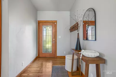 Entry Way - 2726 S 850 E, Hagerman, ID 83332 photo 1 of 2