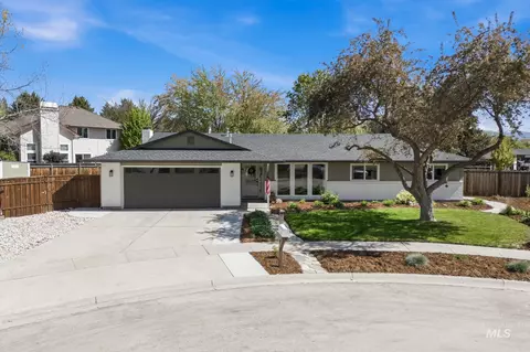 1380 W Cerramar Ct, Eagle, ID 83616