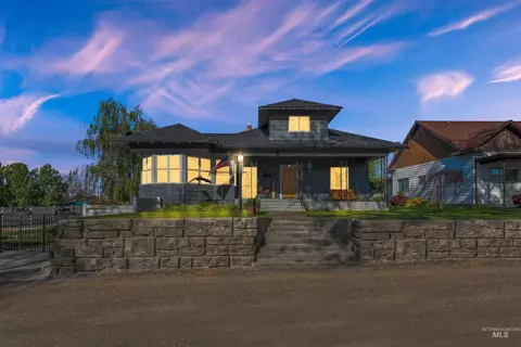 509 N 5th St, Parma, ID 83660