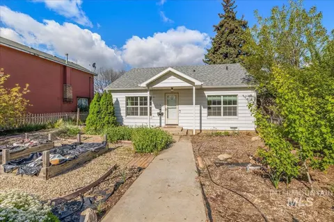 1715 S Robert St, Boise, ID 83705