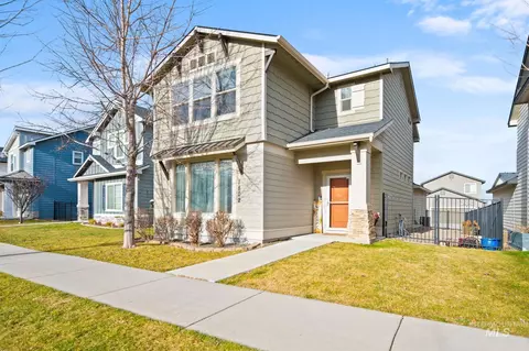 1802 W Heavy Timber Dr, Meridian, ID 83642