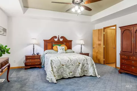 Bedroom - 2703 E Ridgedale Pl, Eagle, ID 83616 photo 2 of 5