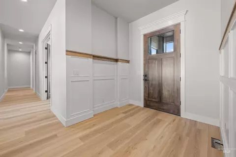 Entry Way - 24975 Ardmore Ct, Caldwell, ID 83607 photo 2 of 3