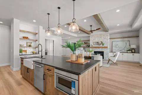 Kitchen - 24975 Ardmore Ct, Caldwell, ID 83607 photo 4 of 9