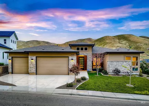 6108 E Barber Dr, Boise, ID 83716