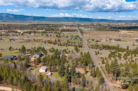 View/Area - 143 E Lake Fork Rd, Mccall, ID 83638 photo 5 of 10