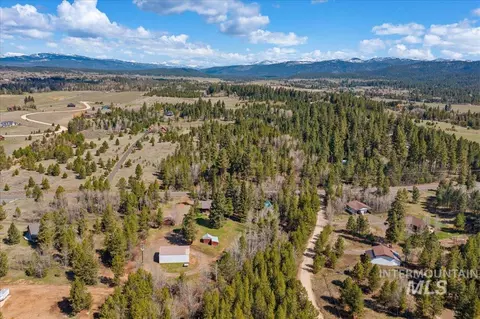 View/Area - 143 E Lake Fork Rd, Mccall, ID 83638 photo 8 of 10