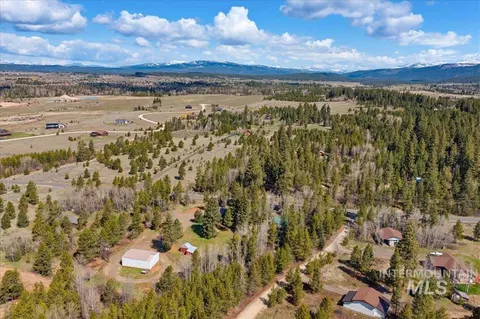 View/Area - 143 E Lake Fork Rd, Mccall, ID 83638 photo 7 of 10