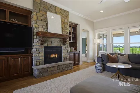 Living - 4635 W Braveheart St, Eagle, ID 83616 photo 1 of 3