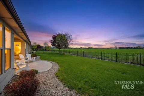 Exterior - 4635 W Braveheart St, Eagle, ID 83616 photo 7 of 10