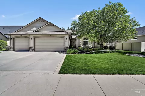 2434 E Garber Dr, Meridian, ID 83646