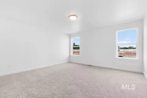 Bedroom - 1668 Haystack Rd, Emmett, ID 83617 photo 2 of 5