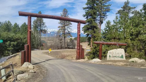 1483 Pine Lakes Ranch Rd, Cascade, ID 83611 photo 13