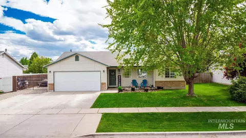 1106 NW 24th St, Fruitland, ID 83619