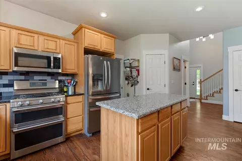 Kitchen - 2612 Gladstone Ct, Eagle, ID 83616 photo 1 of 5