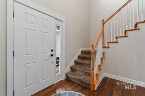 Entry Way - 2612 Gladstone Ct, Eagle, ID 83616 photo 1 of 1