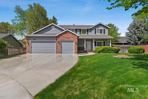 2612 Gladstone Ct, Eagle, ID 83616
