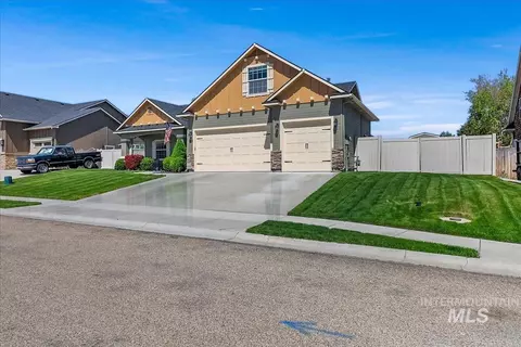 Exterior - 723 E Willow St, Caldwell, ID 83605 photo 9 of 9